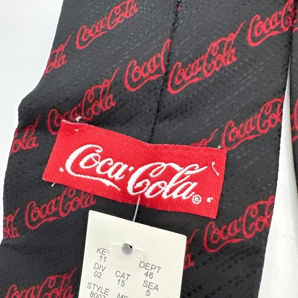 Vintage Coca Cola Logo Polar Bear Neck‎ Tie New With Tags
